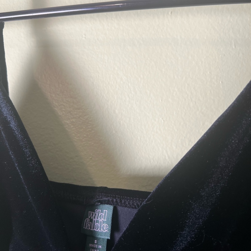 Wild fable Elegant Black Velvet Slip Dress - Picture 5 of 7